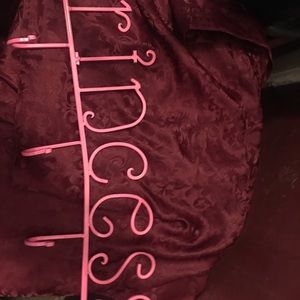 5 hook heavy metal Princess clothiers hanger